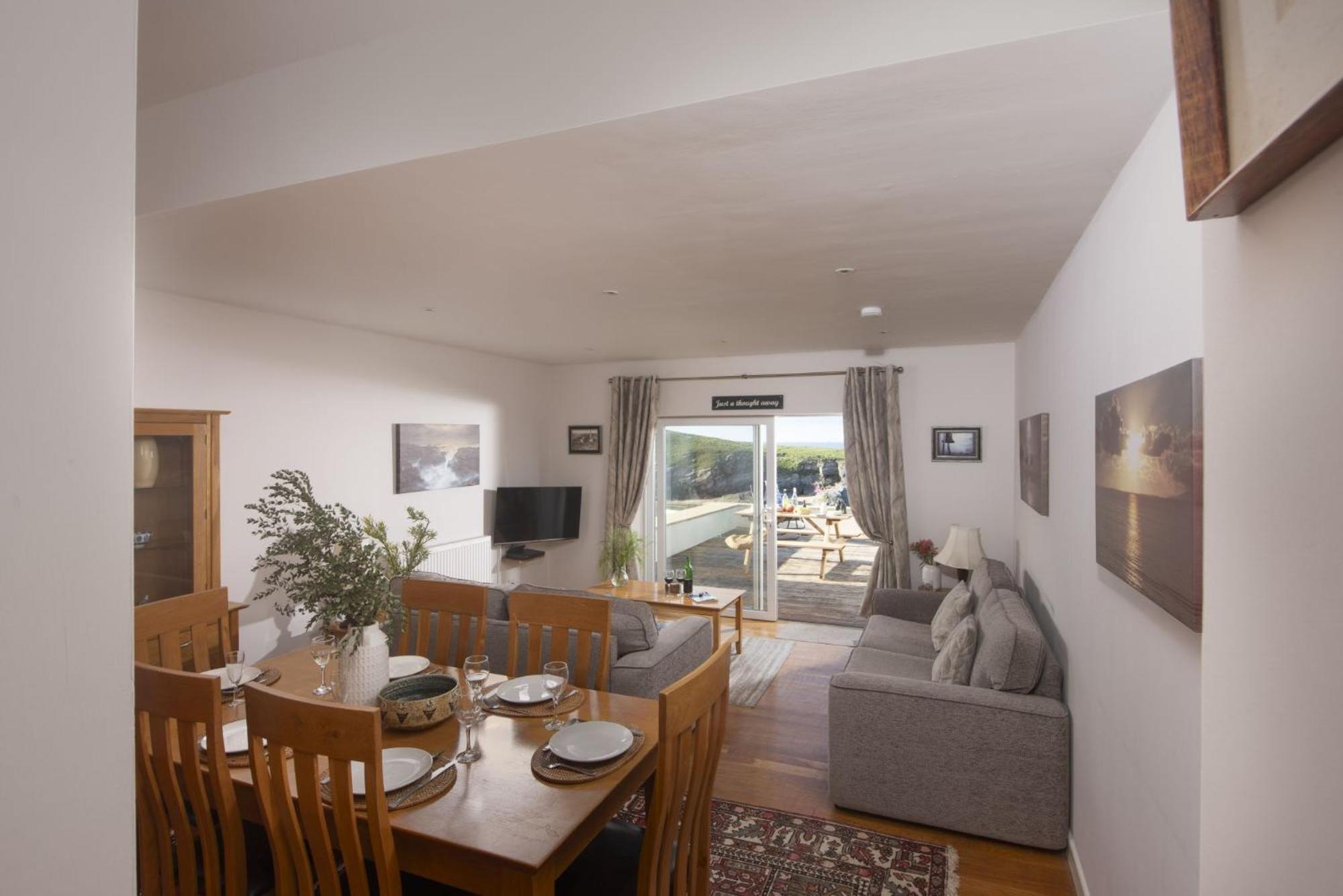 Holiday home 4 Glendorgal Sands, Newquay *
